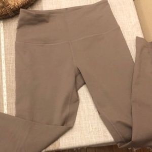 NEW Zella Live In High waisted Leggings dusk tan